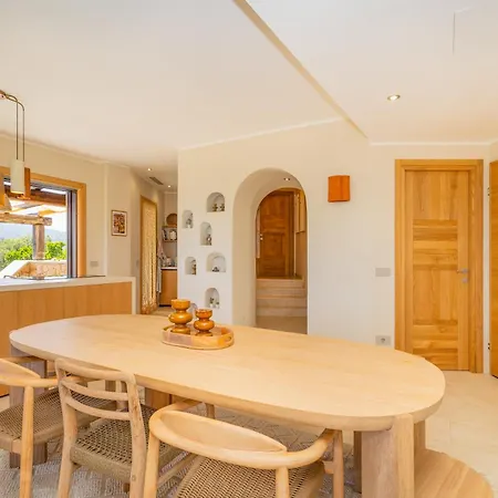Luxury Villa In Cala Dei Ginepri Cala Bitta