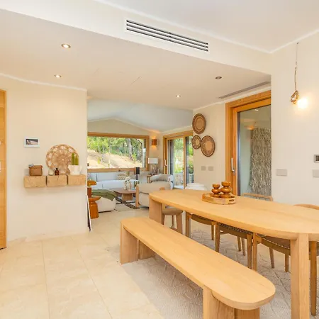 Villa Luxury Villa In Cala Dei Ginepri *