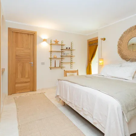 Luxury Villa In Cala Dei Ginepri * Cala Bitta