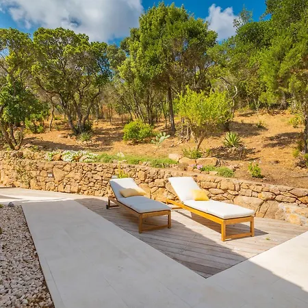 Luxury In Cala Dei Ginepri Villa