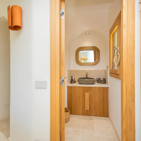 Villa Luxury In Cala Dei Ginepri